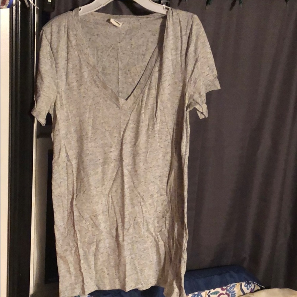 VS PINK vneck